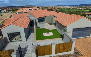 4 Bedroom House in Langebaan Country Estate