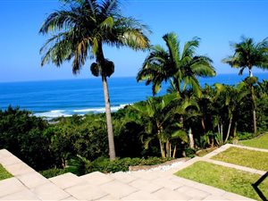 4 Bed House in Zinkwazi Beach