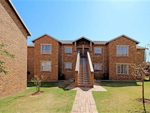 3 Bed Townhouse in Strubens Valley