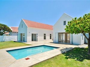 3 Bed House in Bluewater Bay