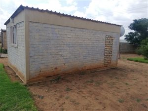 1 Bed House in Lakeside
