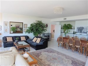 3 Bed Apartment in North Beach