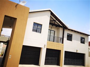 2 Bed Apartment in Kyalami