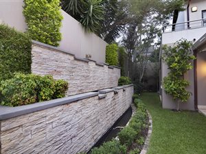 4 Bed Cluster in Hyde Park