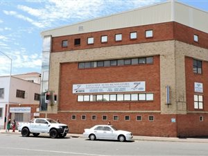 Commercial space in Greyville