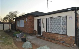 3 Bedroom House in Vanderbijlpark CW