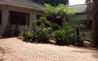 4 Bedroom House in Roosevelt Park