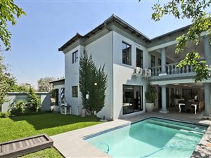 5 Bedroom House in Dainfern Valley