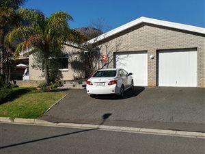 4 Bed House in Paradyskloof