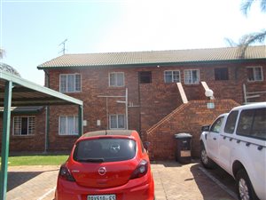 2 Bed Apartment in Highveld