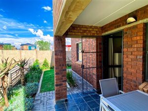 2 Bed Apartment in South Hills