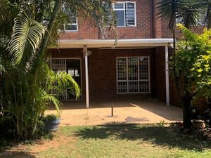 3 Bed House in Glenashley