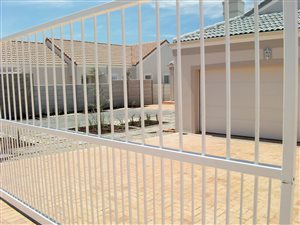 3 Bed Townhouse in Pinehurst