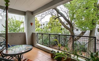 2 Bedroom Apartment in Melrose North