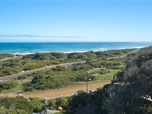 570 m² Land available in Scarborough