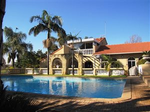 4 Bed House in Erasmusrand