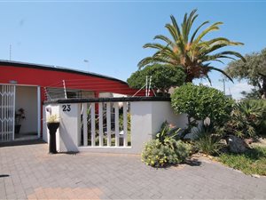 4 Bedroom House in Belthorn Estate