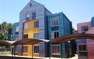 1 Bedroom Duplex in Kanoniers Park