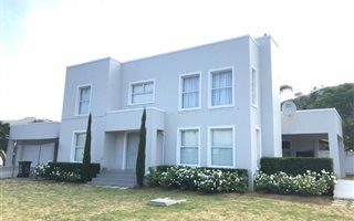 4 Bedroom House in Northern Paarl