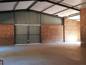 5 Bed House in Kameeldrift East