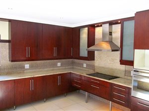 3 Bed House in Oriel