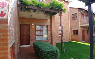2 Bedroom Apartment in Amorosa