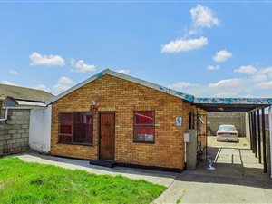 2 Bedroom House in Bethelsdorp