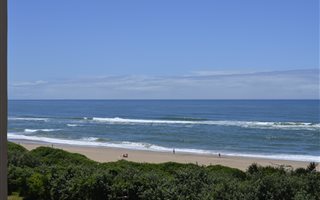 2 Bedroom Flat in Amanzimtoti