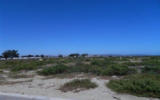 500 m² Land available in Laaiplek