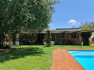 2.1 ha Farm in Tarlton
