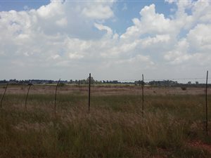 2.1 ha Land available in Sherman Park AH