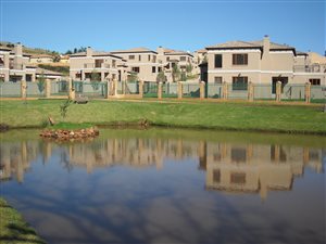 704 m² Land available in Chancliff Ridge