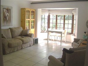 1.5 Bed Apartment in Cowies Hill