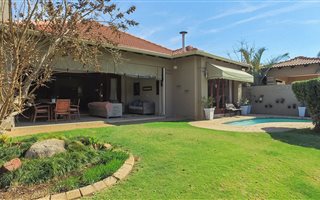 4 Bedroom House in Pecanwood