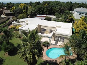 4 Bed House in Aviary Hill