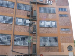 449 m² Commercial space in Bertrams