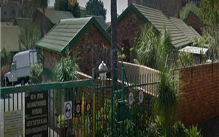 2 Bedroom Simplex in Weavind Park