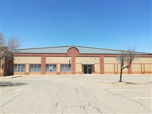800 m² Retail Space in Kleinfontein