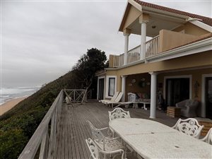 4 Bed Townhouse in Bluff