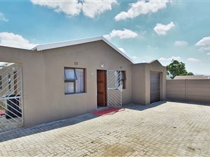 3 Bed House in Blue Downs