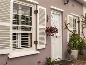 2 Bed House in Harfield Village