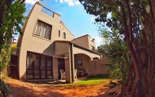 2 Bedroom Townhouse in Waverley