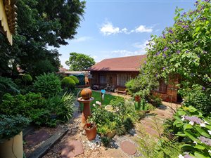 3 Bed House in Suiderberg