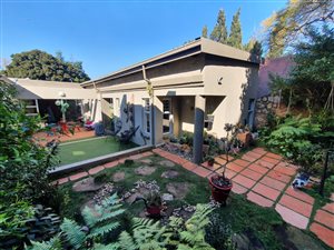 2 Bed House in Houghton Estate