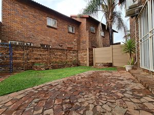 2 Bed Townhouse in Claremont