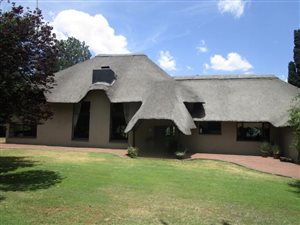 5 Bed House in Vanderbijlpark NW