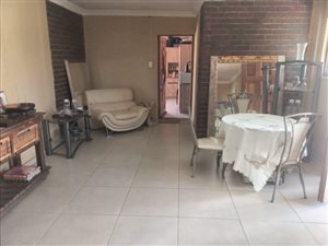 4 Bed House in Kempton Park West