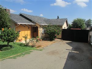 4 Bed House in Sunnyrock