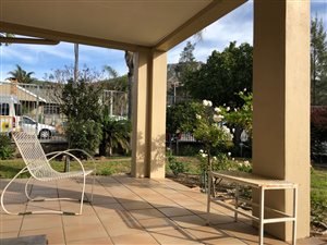 4 Bed House in Vrykyk
