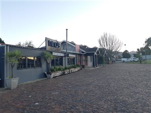 817 m² Commercial space in Dormehlsdrift